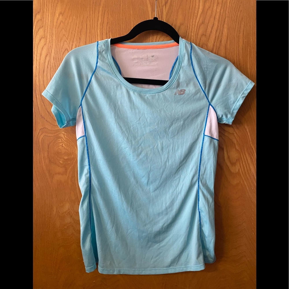 New Balance women’s work out tee XS